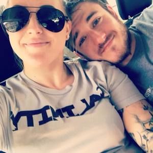 Meet your Posher, Cassie